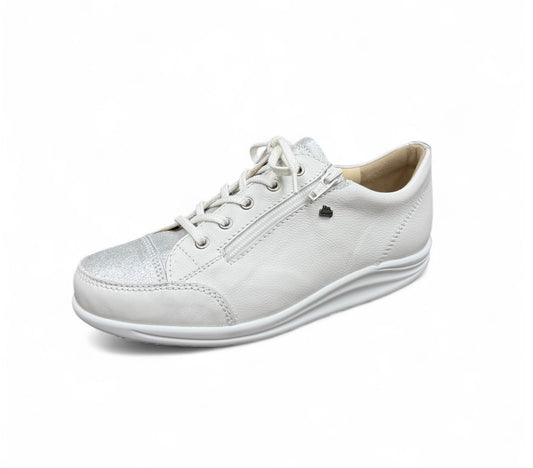 OKUSAWA（オクサワ）ホワイトシルバー