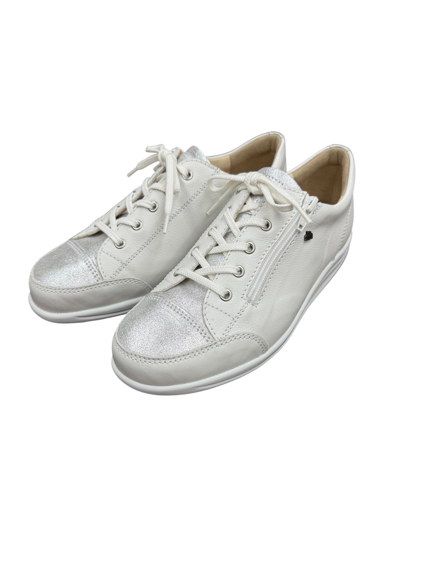 OKUSAWA（オクサワ）ホワイトシルバー