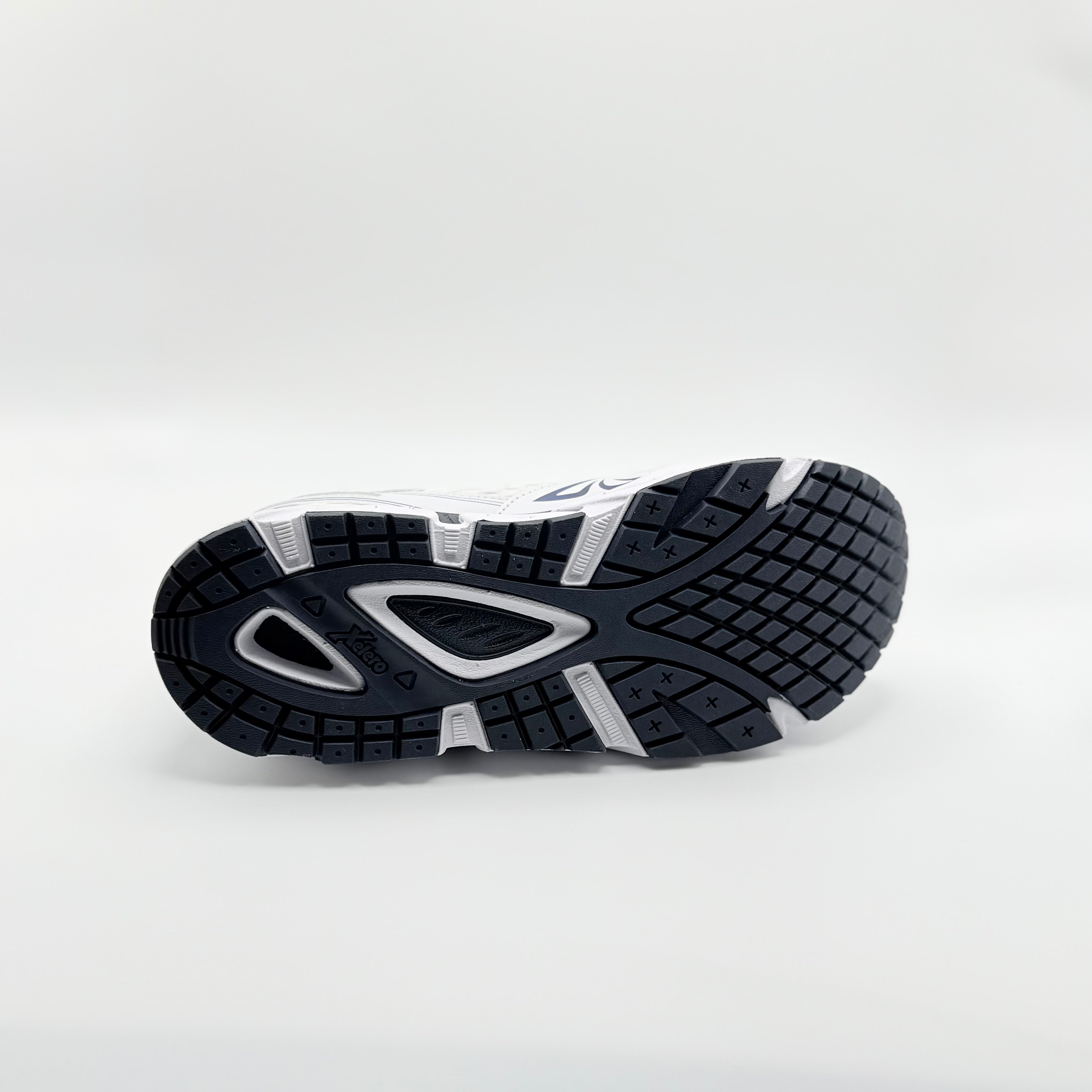 すごいスニーカー（GENESIS メンズ）ホワイト／ブルー