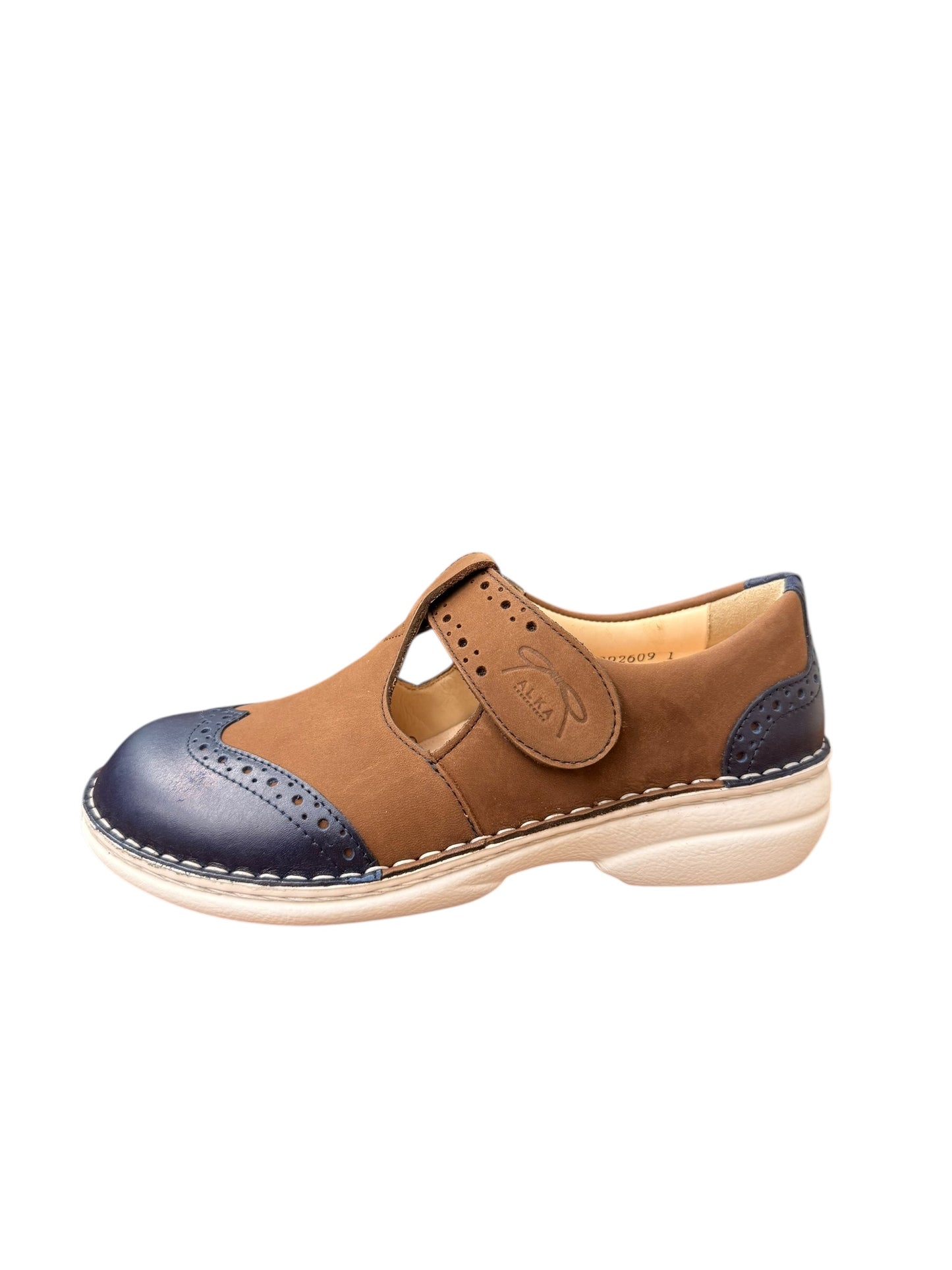 YAGUMO（ヤグモ）ネイビーブラウン